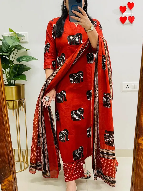 Rust_Red_Elephant_Print_Kurta_Set_with_Dupatta