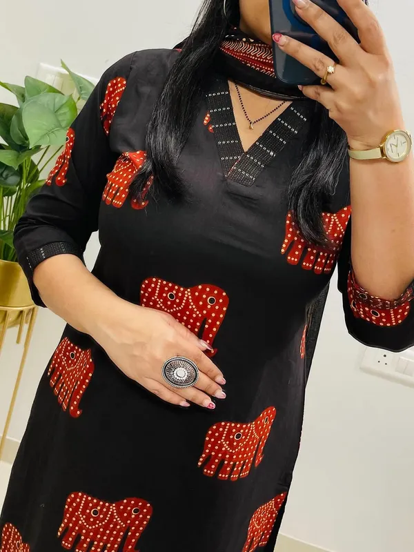 Black_Elephant_Print_Kurta_Set_with_Printed_Dupatta