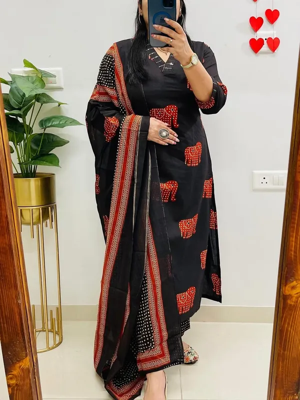 Black_Elephant_Print_Kurta_Set_with_Printed_Dupatta