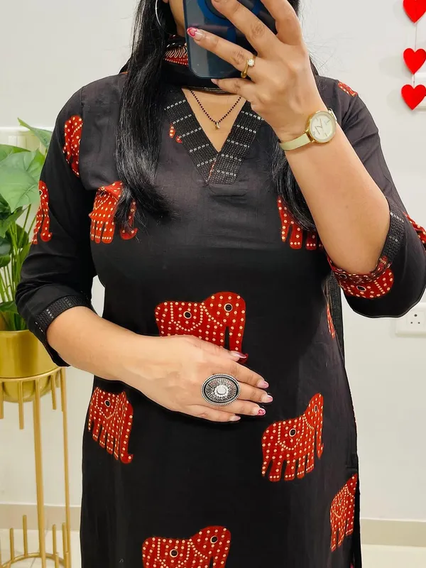 Black_Elephant_Print_Kurta_Set_with_Printed_Dupatta