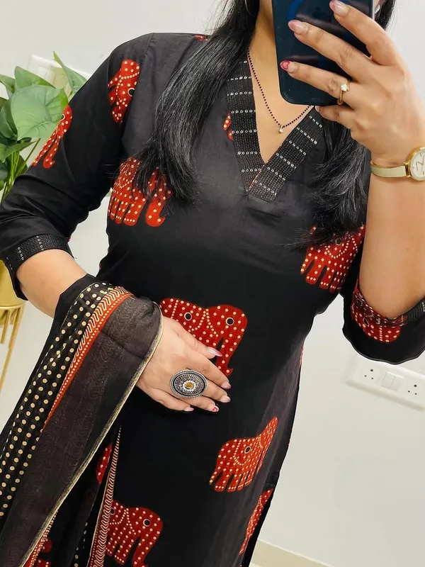 Black_Elephant_Print_Kurta_Set_with_Printed_Dupatta