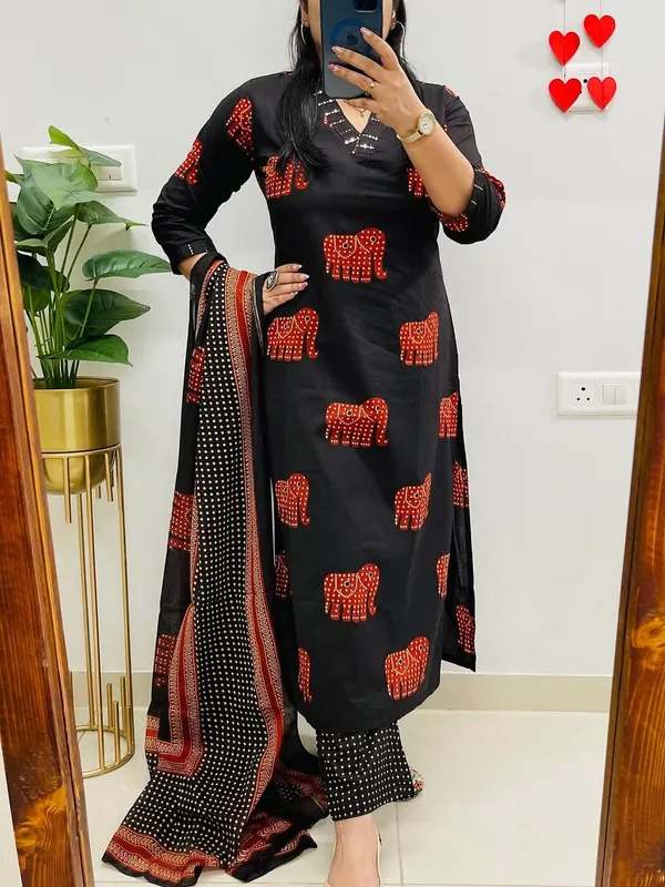 Black_Elephant_Print_Kurta_Set_with_Printed_Dupatta