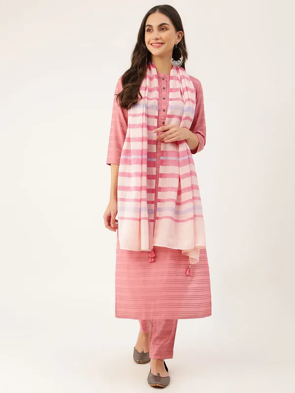 Women's__Viscose_Printed_Kurta_with_Pants_&_Dupatta-_3pc_set,_TK001