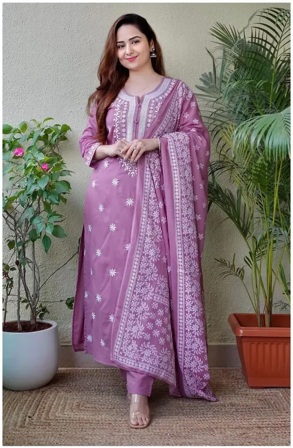 Floral_Embroidered_Viscose_suit_set_with_dupatta,_3pc,_TK174-177