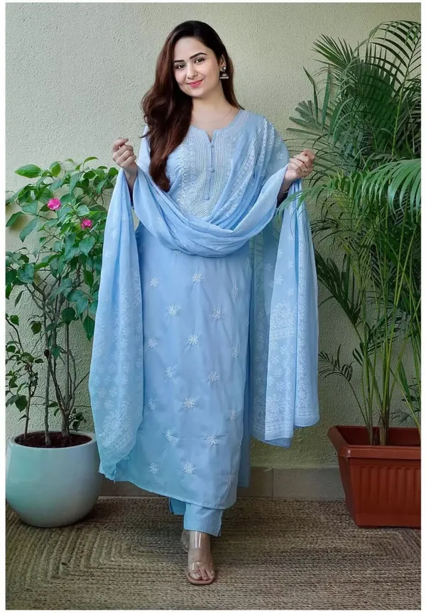 Floral_Embroidered_Viscose_suit_set_with_dupatta,_3pc,_TK174-177