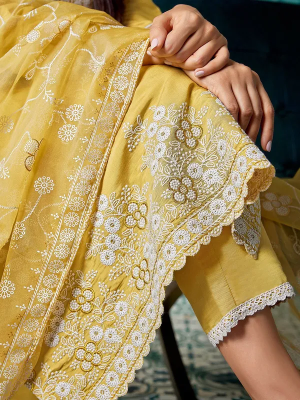 Yellow_Chanderi_Ethnic_Motifs_Embroidered_Straight_Kurta_Pant_with_Dupatta,_3pc,_TK202