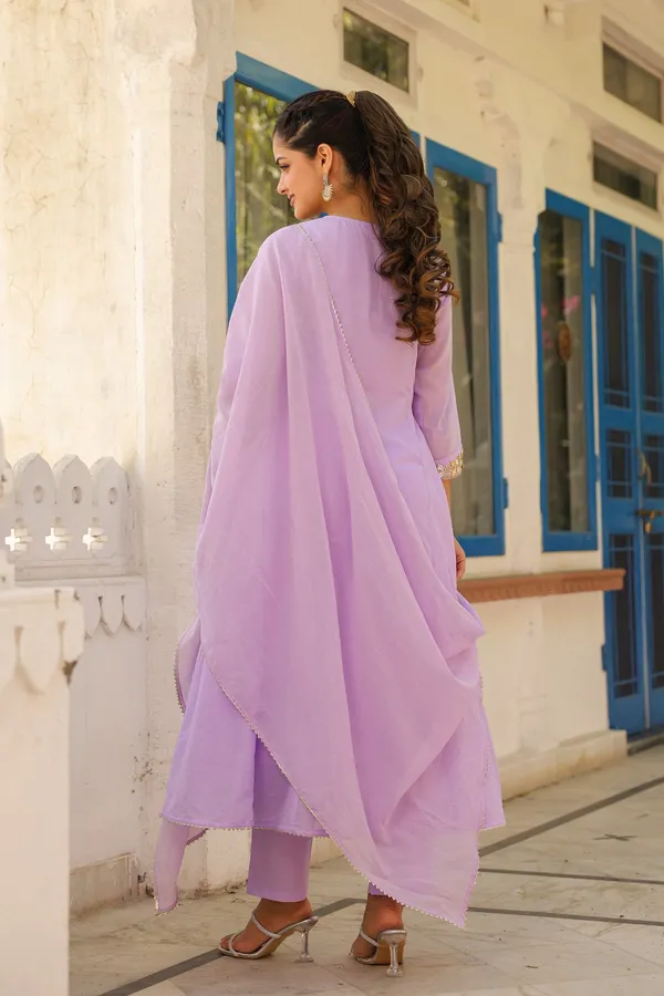 Lavender_Mulmul_Gota_Patti_&_Zari_Embroidered_Anarkali_Set
