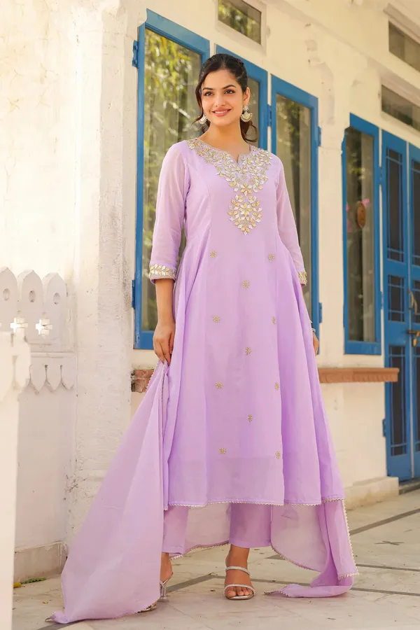 Lavender_Mulmul_Gota_Patti_&_Zari_Embroidered_Anarkali_Set