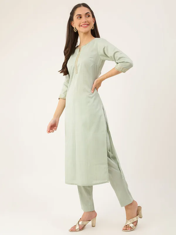 Green_Viscose_Premium_&_Elegant_Kurta_&_Pant_Set_With_Dupatta_For_Women_&_Girls