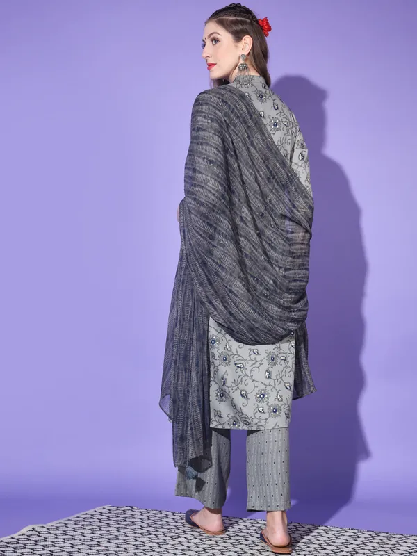 Grey_Rayon_Premium_&_Elegant_Kurta_&_Pant_Set_With_Dupatta_For_Women_&_Girls