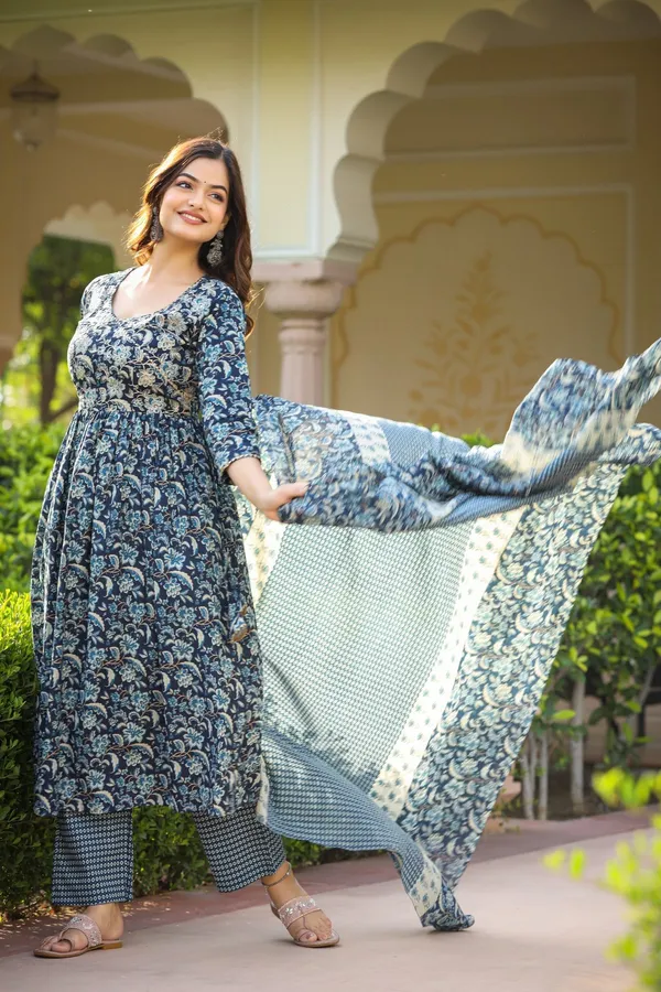 Multicolor_Rayon_Premium_&_Elegant_Kurta_&_Pant_Set_With_Dupatta_For_Women_&_Girls