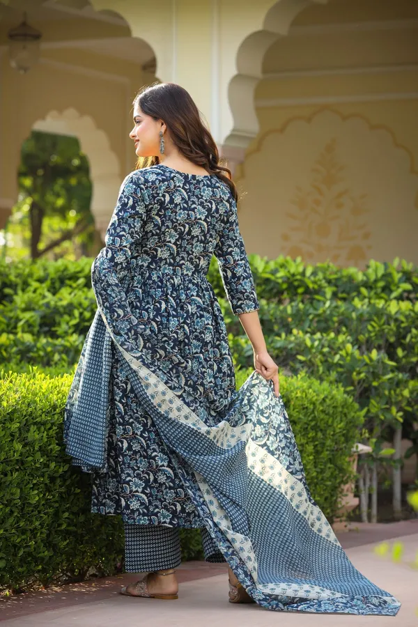 Multicolor_Rayon_Premium_&_Elegant_Kurta_&_Pant_Set_With_Dupatta_For_Women_&_Girls