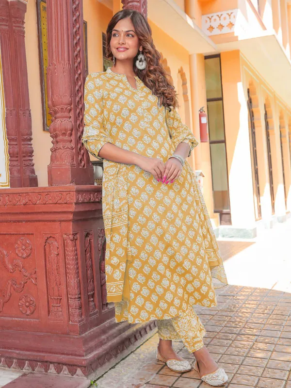 Yellow_Rayon_Premium_&_Elegant_Kurta_&_Pant_Set_With_Dupatta_For_Women_&_Girls