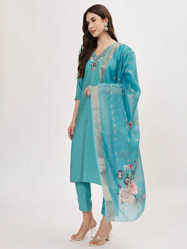 Sea_Green_Rayon_Premium_&_Elegant_Kurta_&_Pant_Set_With_Dupatta_For_Women_&_Girls