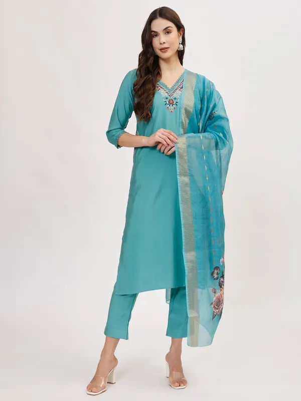 Sea_Green_Rayon_Premium_&_Elegant_Kurta_&_Pant_Set_With_Dupatta_For_Women_&_Girls