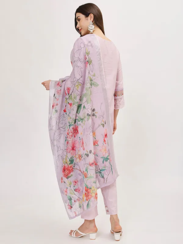Lilac_Cotton_Premium_&_Elegant_Kurta_&_Pant_Set_With_Dupatta_For_Women_&_Girls