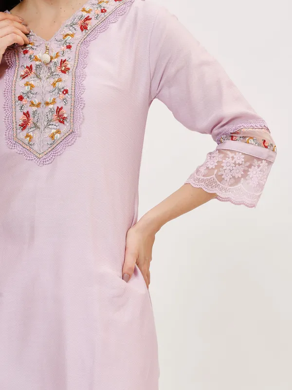 Lilac_Cotton_Premium_&_Elegant_Kurta_&_Pant_Set_With_Dupatta_For_Women_&_Girls