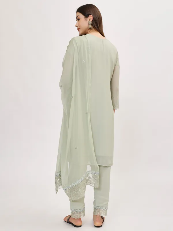 Green_Cotton_Premium_&_Elegant_Kurta_&_Pant_Set_With_Dupatta_For_Women_&_Girls
