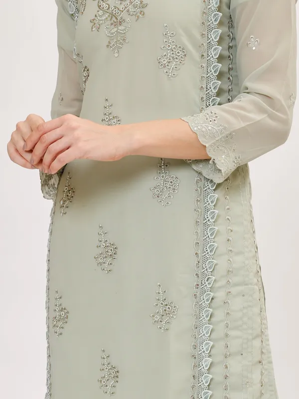Green_Cotton_Premium_&_Elegant_Kurta_&_Pant_Set_With_Dupatta_For_Women_&_Girls