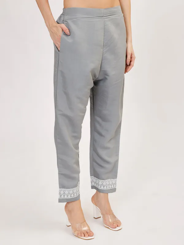 Grey_Cotton_Premium_&_Elegant_Kurta_&_Pant_Set_With_Dupatta_For_Women_&_Girls
