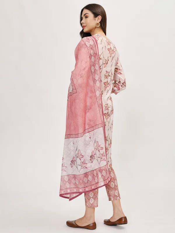 Pink_Cotton_Premium_&_Elegant_Kurta_&_Pant_Set_With_Dupatta_For_Women_&_Girls