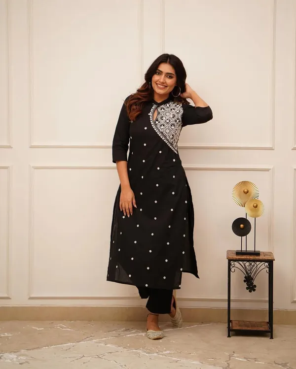 Black_Cotton_Premium_&_Elegant_Co-Ord_Sets_For_Women_&_Girls