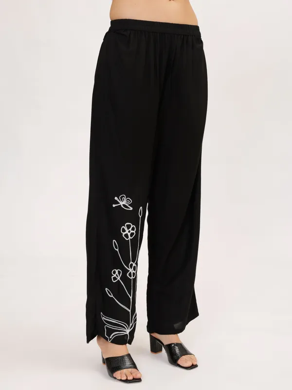 Black_Rayon_Premium_&_Elegant_Co-Ord_Sets_For_Women_&_Girls