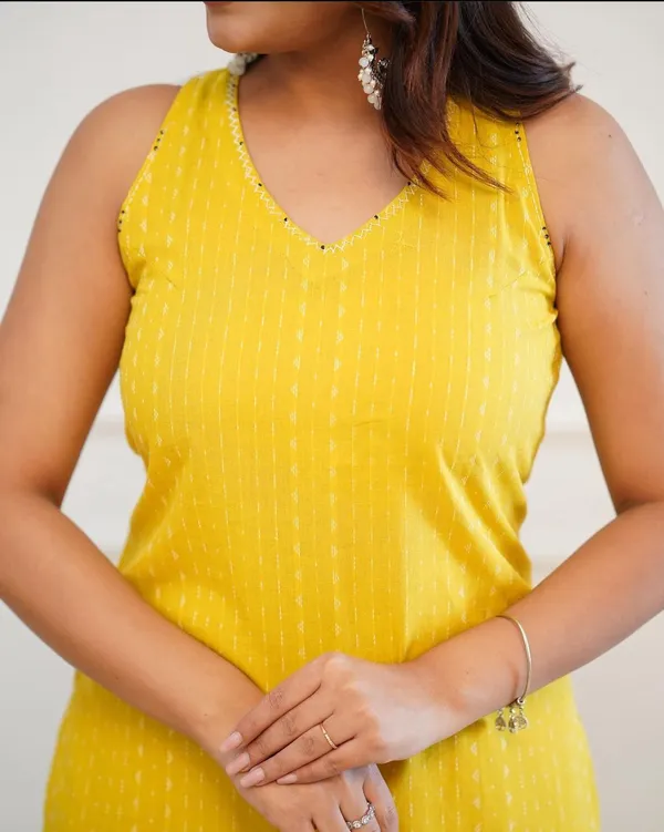 Yellow_Cotton_Premium_&_Elegant_Co-Ord_Sets_For_Women_&_Girls