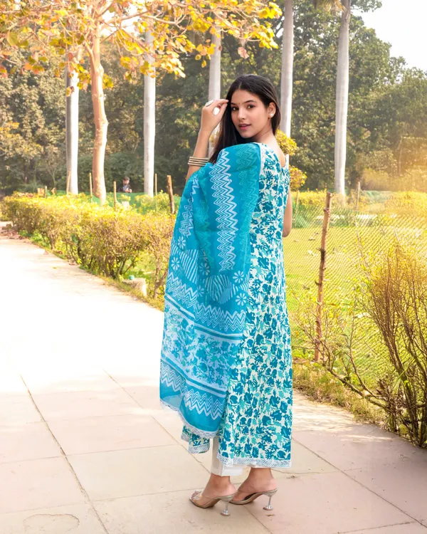 Blue_Cotton_Premium_&_Elegant_Kurta_&_Dupatta_Set_For_Women_&_Girls