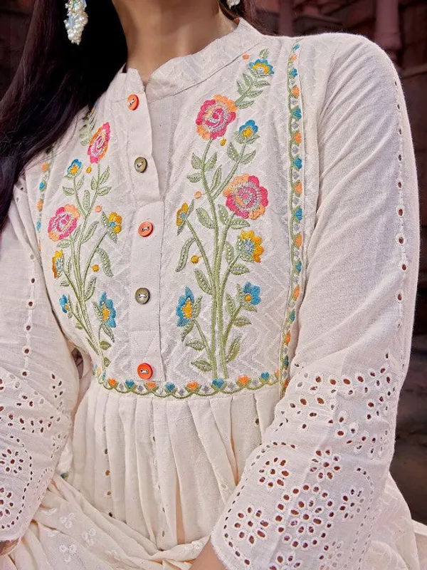 White_Cotton_Premium_&_Elegant_Kurta_,_Dupatta_Pant_For_Women_&_Girls
