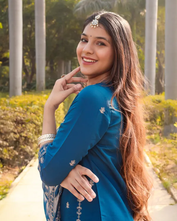 Blue_Viscose_Premium_&_Elegant_Kurta_,_Dupatta_Pant_For_Women_&_Girls