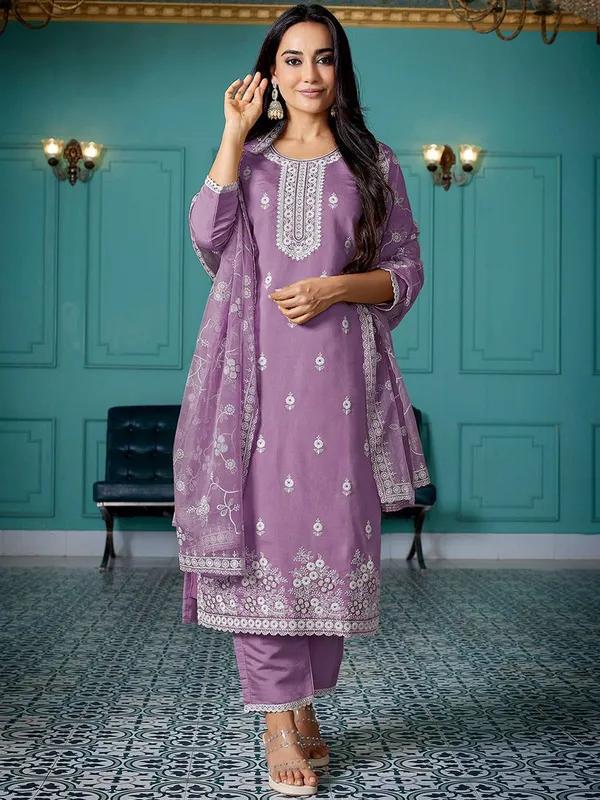 Purple_Chanderi_Premium_&_Elegant_Kurta_,_Dupatta_Pant_For_Women_&_Girls