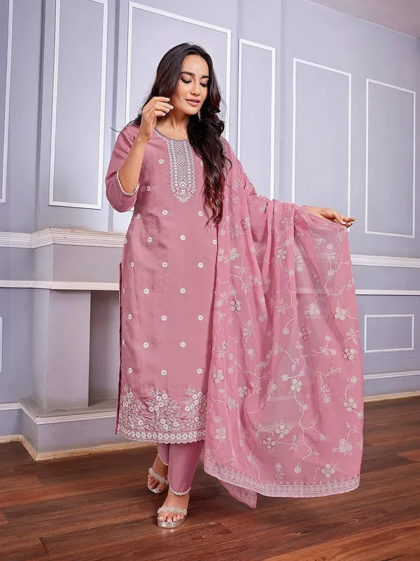 Pink_Chanderi_Premium_&_Elegant_Kurta_,_Dupatta_Pant_For_Women_&_Girls