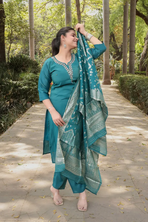 Teal_Blue_Cotton_Premium_&_Elegant_Kurta_&_Pant_Set_With_Dupatta_For_Women_&_Girls