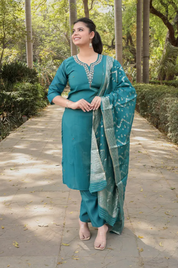 Teal_Blue_Cotton_Premium_&_Elegant_Kurta_&_Pant_Set_With_Dupatta_For_Women_&_Girls