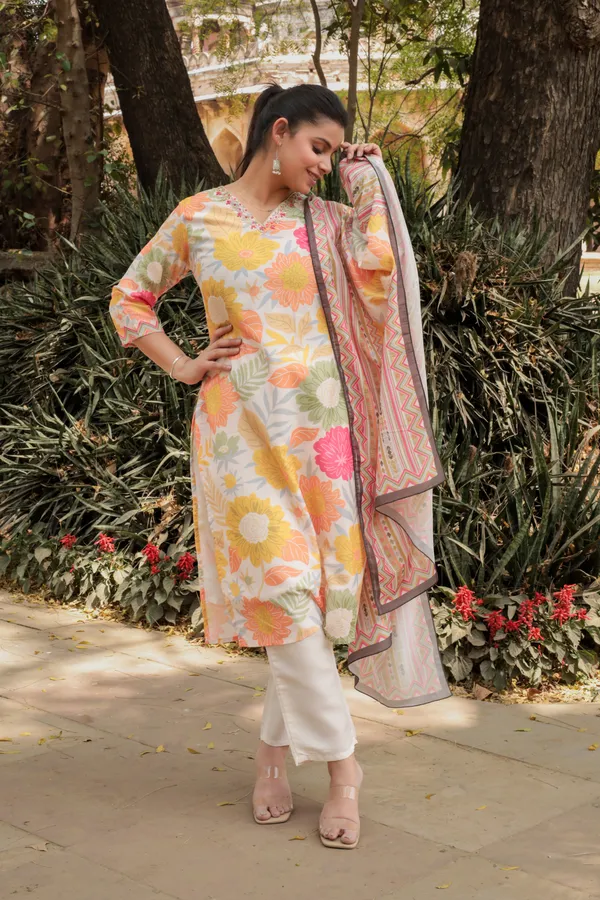 Multicolor_Cotton_Premium_&_Elegant_Kurta_&_Pant_Set_With_Dupatta_For_Women_&_Girls