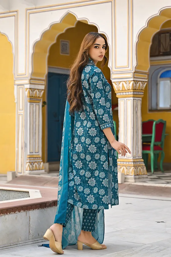 Blue_Rayon_Premium_&_Elegant_Kurta_,_Dupatta_Pant_For_Women_&_Girls
