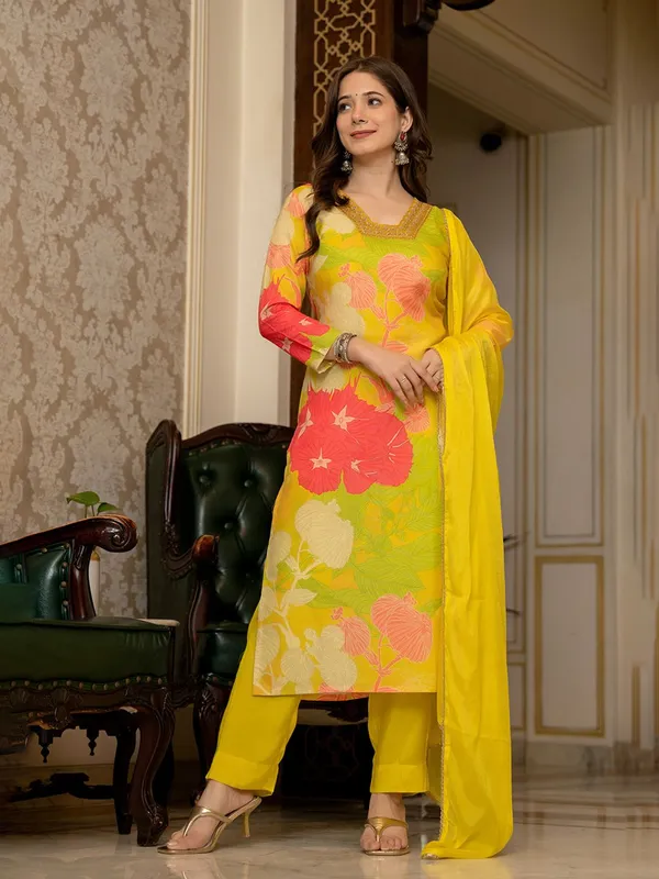 Yellow_Rayon_Premium_&_Elegant_Kurta_,_Dupatta_Pant_For_Women_&_Girls