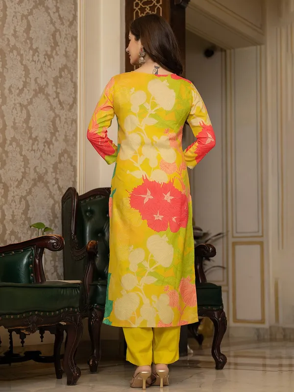 Yellow_Rayon_Premium_&_Elegant_Kurta_,_Dupatta_Pant_For_Women_&_Girls