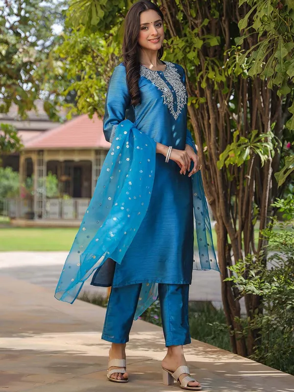 Blue_Cotton_Premium_&_Elegant_Kurta_,_Dupatta_Pant_For_Women_&_Girls