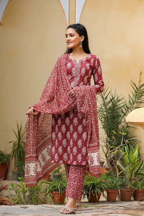 Multicolor_Premium_&_Elegant_Kurta_&_Pant_Set_With_Dupatta_For_Women_&_Girls