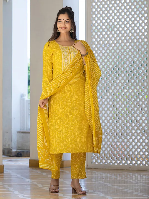 Yellow_Premium_&_Elegant_Kurta_&_Pant_Set_With_Dupatta_For_Women_&_Girls
