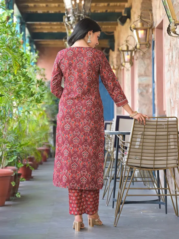 Red_Premium_&_Elegant_Kurta_&_Pant_Set_With_Dupatta_For_Women_&_Girls