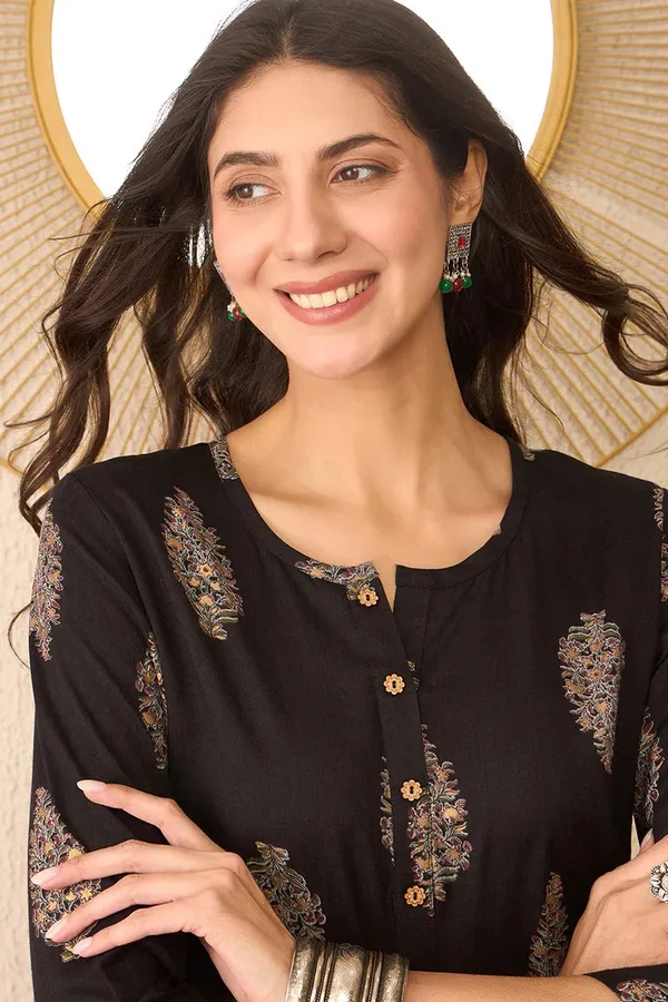 Black_Cotton_Premium_&_Elegant_Top_For_Women_&_Girls