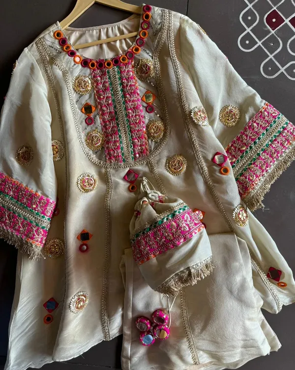 White_Cotton_Premium_&_Elegant_Co-Ord_Sets_For_Women_&_Girls