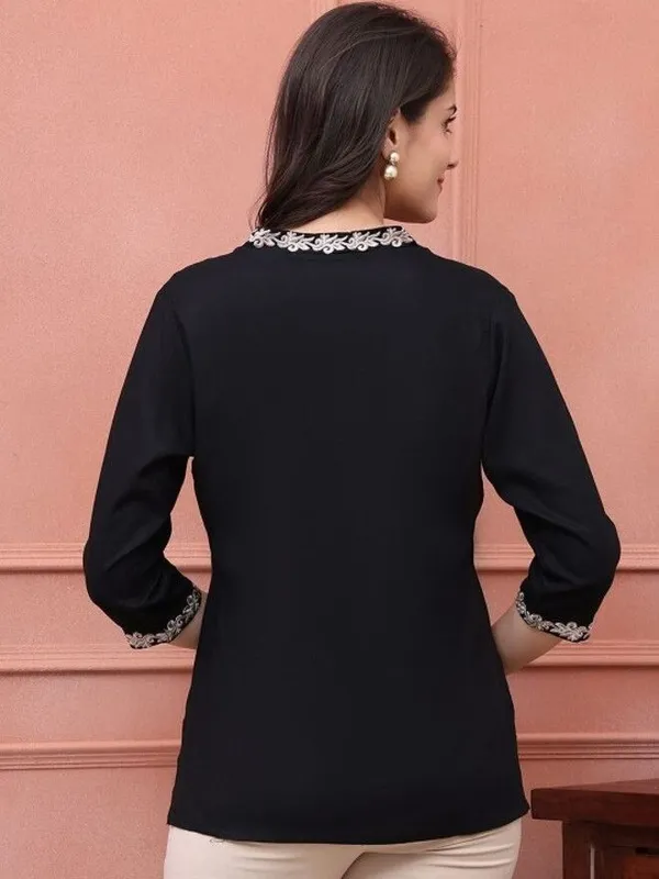 Mahira's_Comfort_Women_Embroidered,_Printed_A-line_Kurta_Black