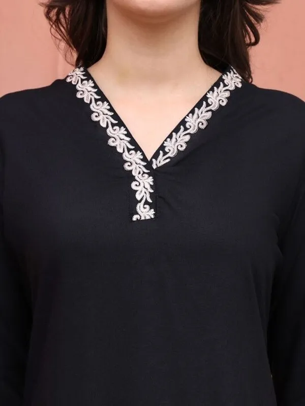 Mahira's_Comfort_Women_Embroidered,_Printed_A-line_Kurta_Black
