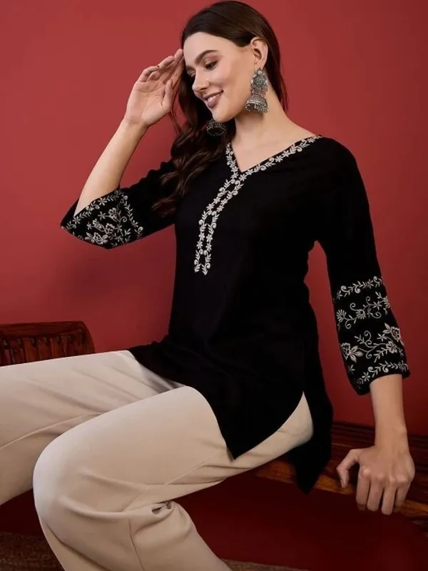 Mahira's_Comfort_Women_Embroidered_A-line_Kurta_Black,_Pink