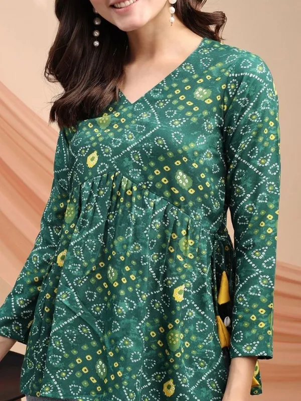 Mahira's_Comfort_Women_Printed_A-line_Kurta_Dark_Green