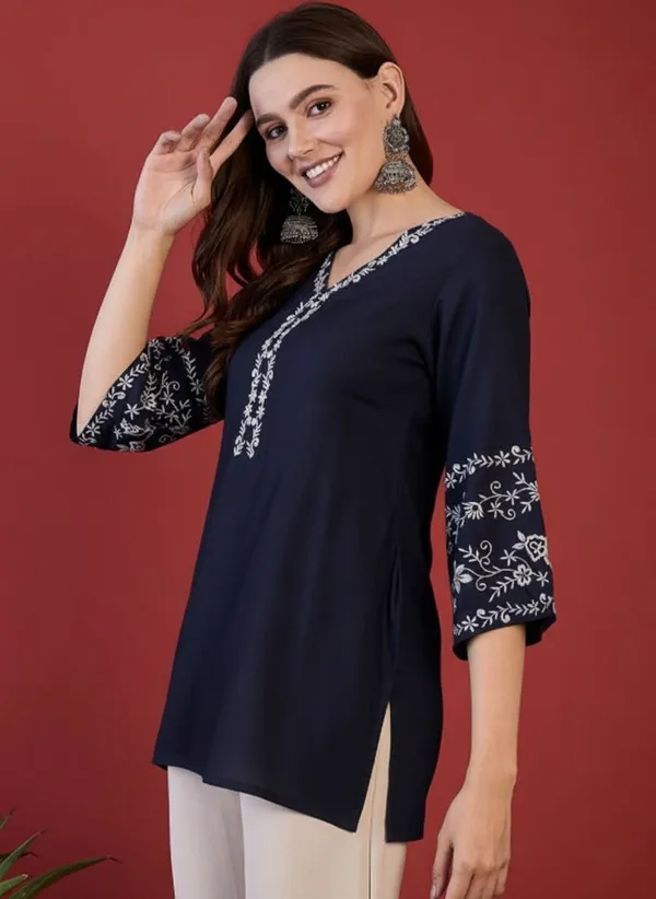 Mahira's_Comfort_Women_Embroidered_Straight_Kurta_Dark_Blue